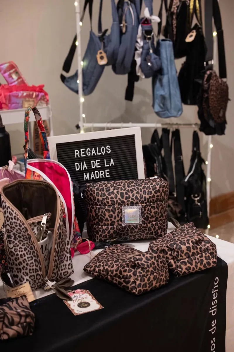 Imagen de la publicación original: La feria de octubre reunió una propuesta de compras y producción local