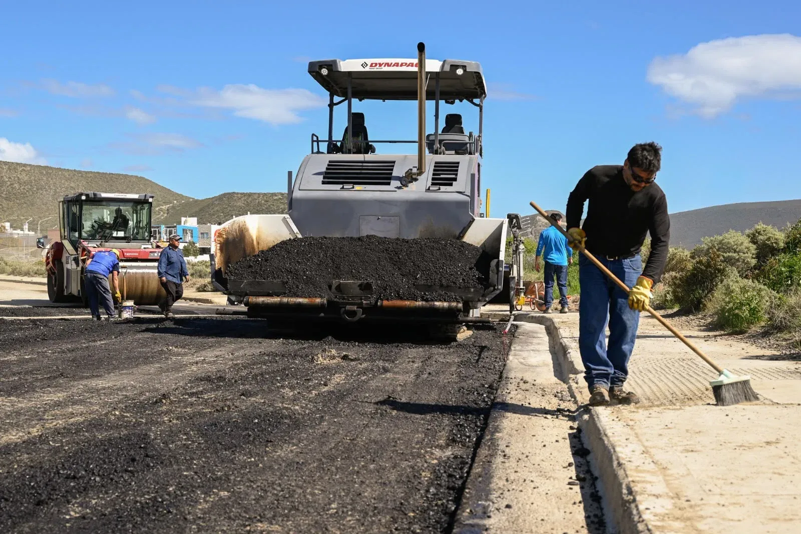 Plan Galina: avanza la pavimentación de 77 cuadras en Rada Tilly