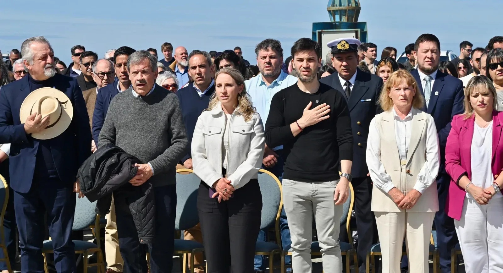 Torres destacó el potencial productivo del puerto de Comodoro a 30 años del muelle Antonio Morán