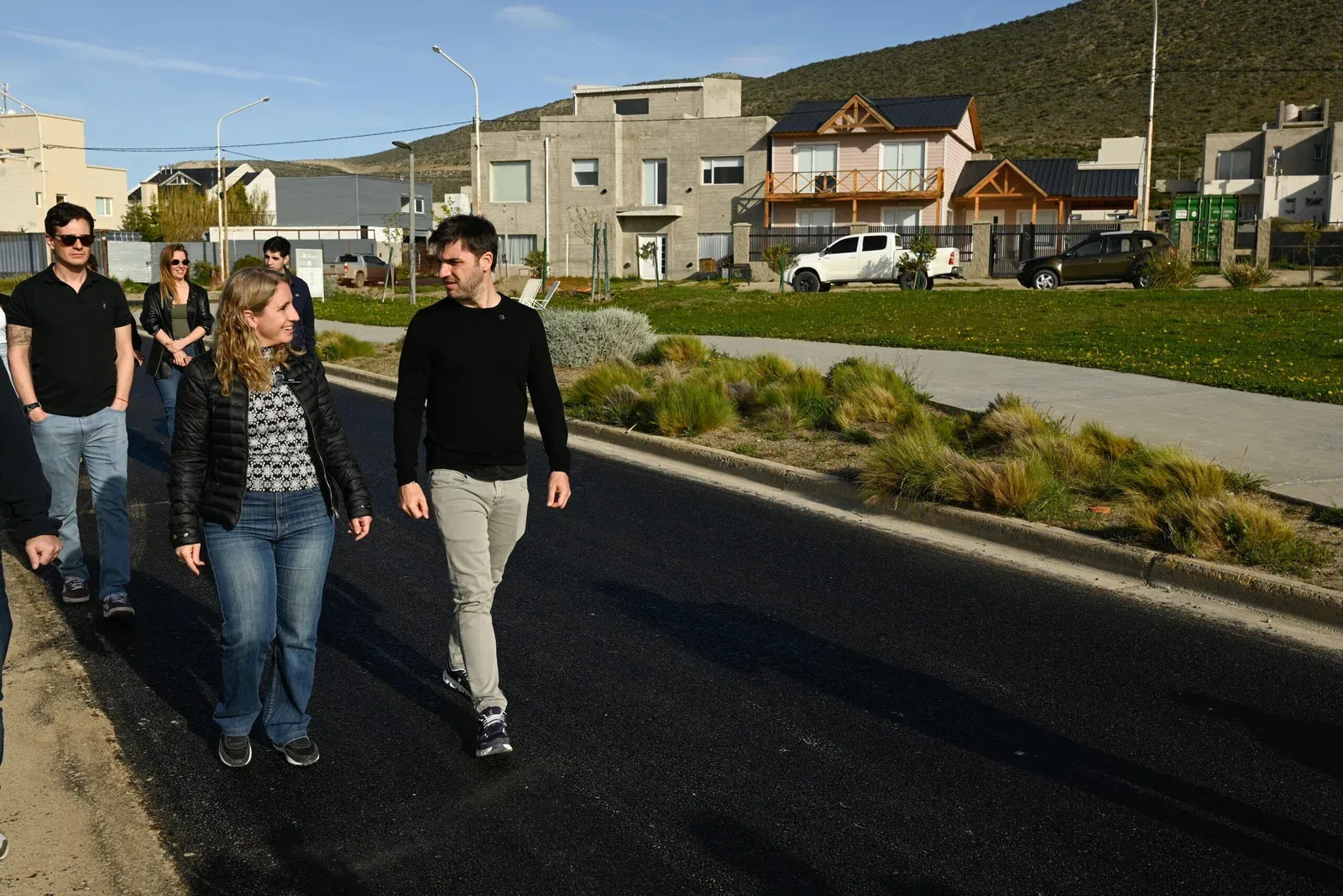 Torres supervisó la pavimentación de 77 cuadras en Rada Tilly con fondos provinciales