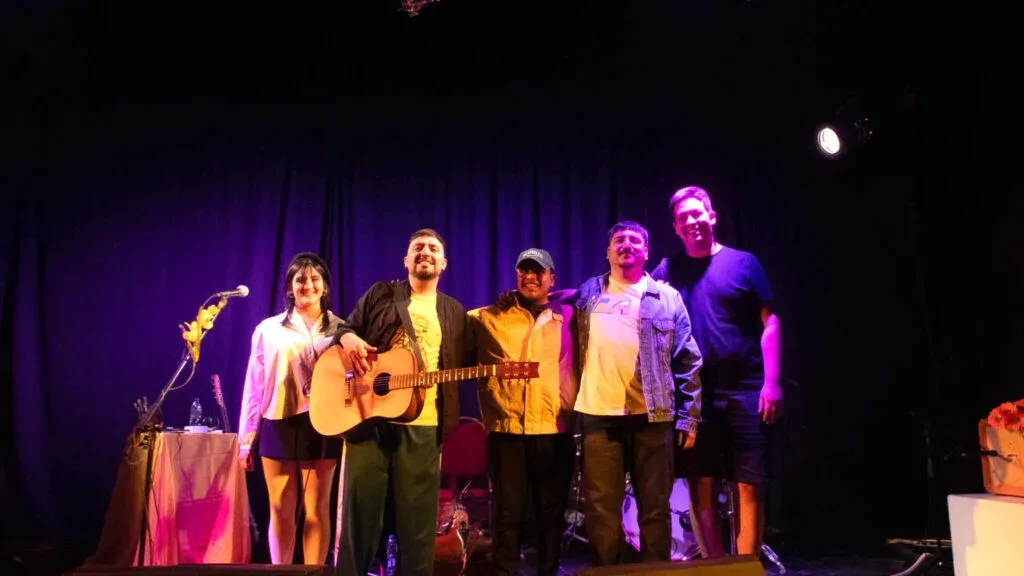 Peras al Olmo regresa con dos conciertos acústicos en Rada Tilly