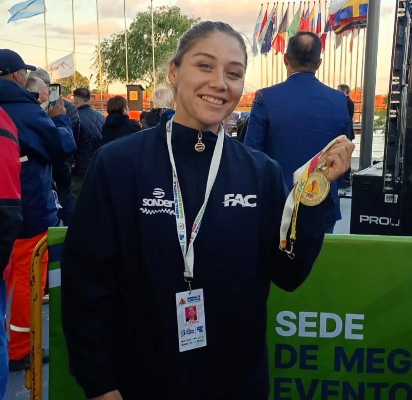 Candela Velázquez, oro panamericano en el Mundial de Canotaje de Gualeguaychú