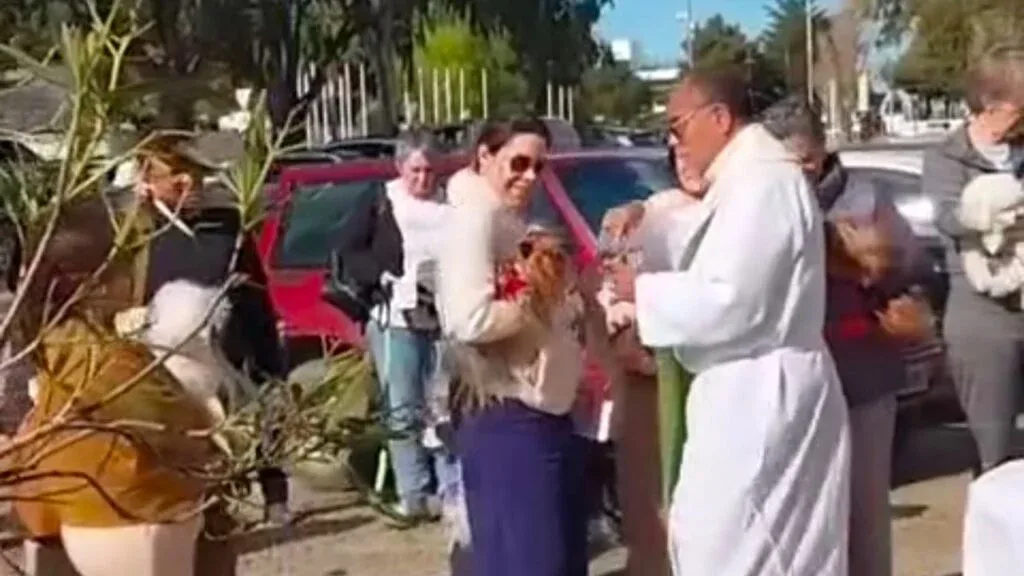 Primera bendición de animales en Rada Tilly