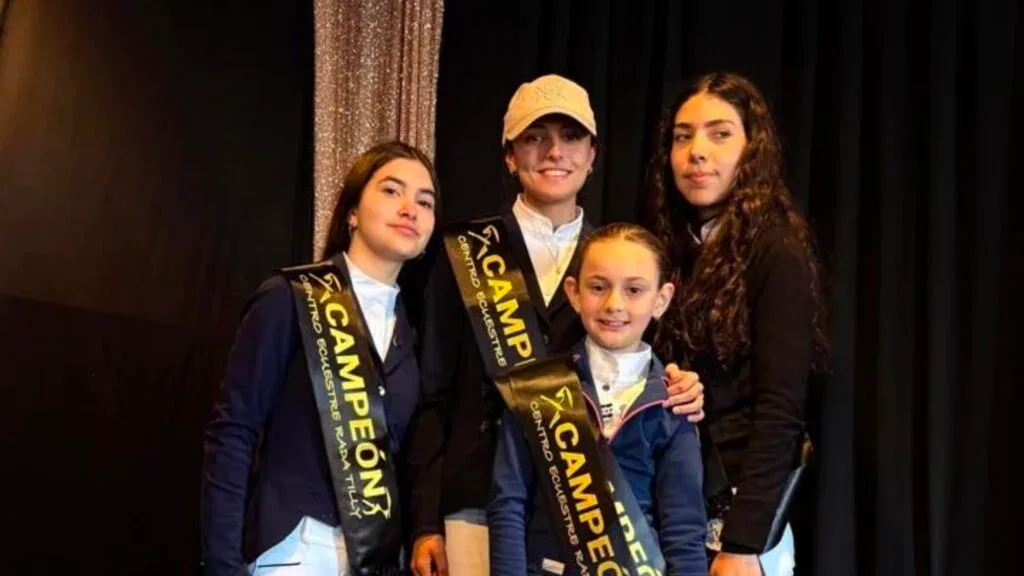 Cinco jinetes de Rada Tilly compiten en el Torneo Federal de Saltos Hípicos