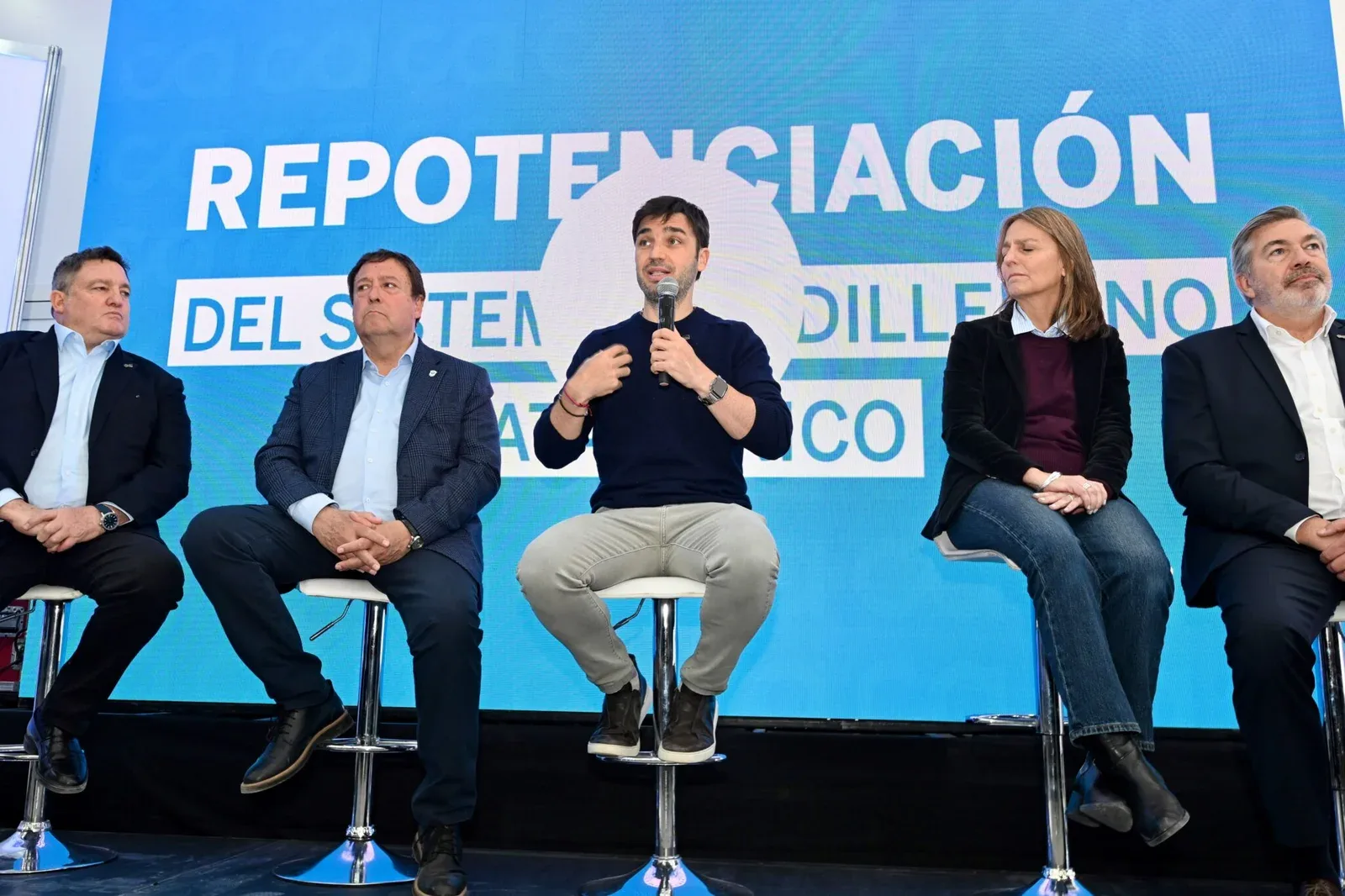 Holdich ya comprime: la Patagonia suma gas para 25 localidades