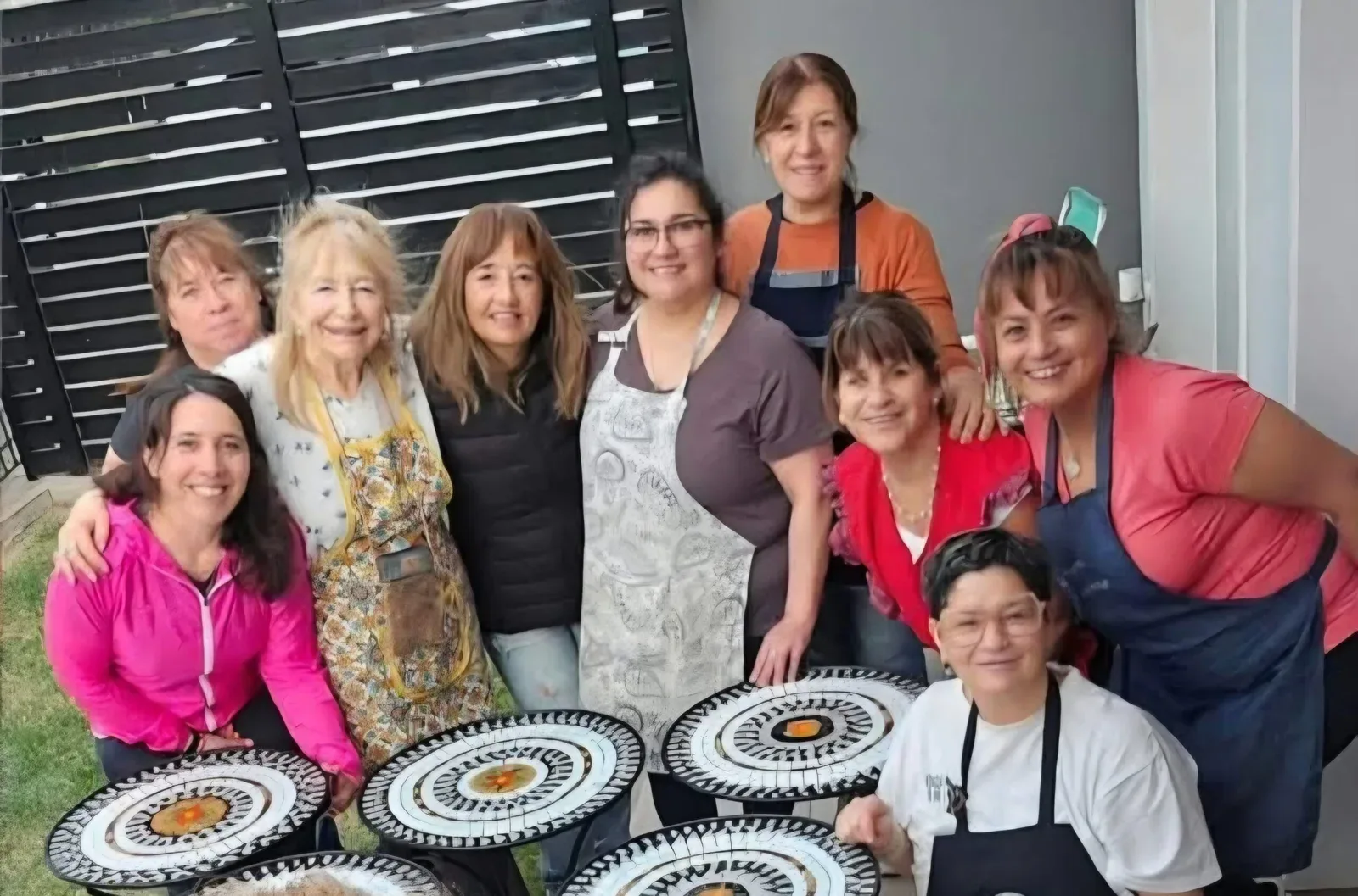Mosaico veneciano: seminario para crear una mesa en Rada Tilly